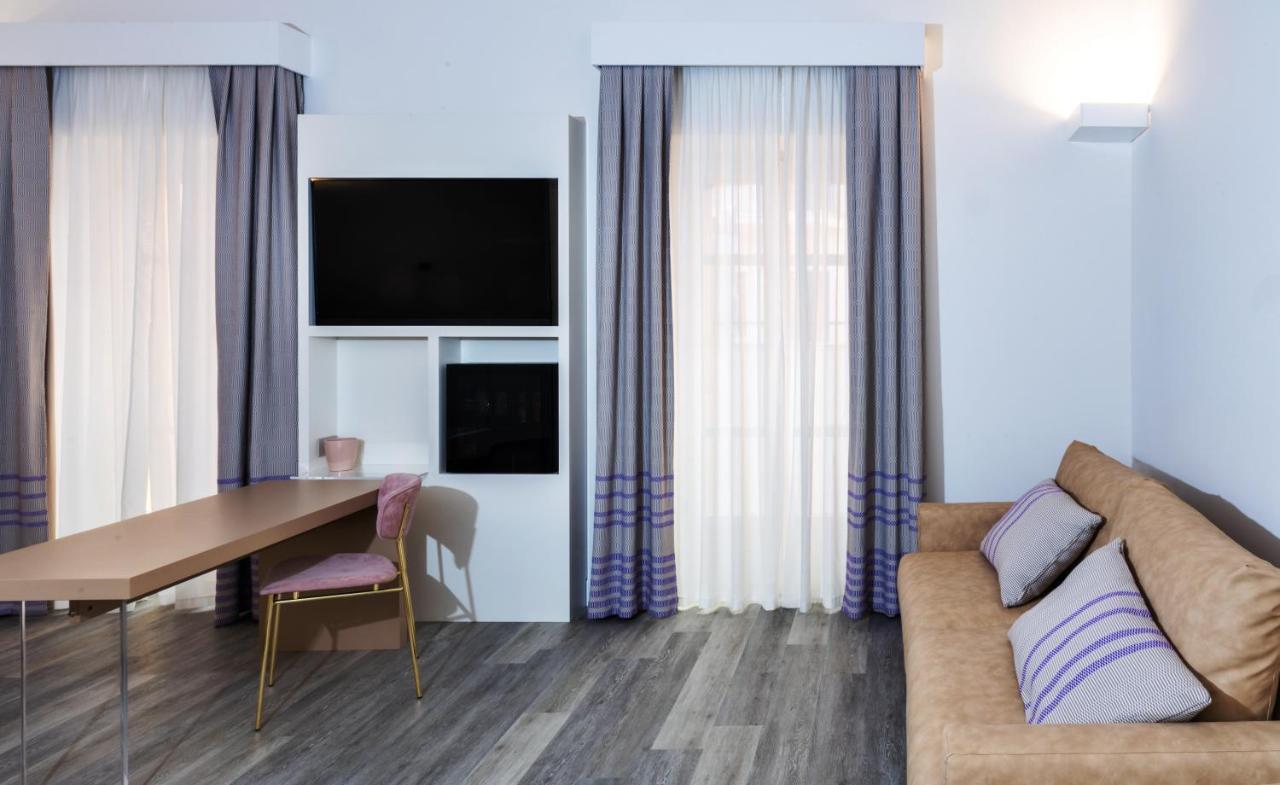 Italia Hotel 3*