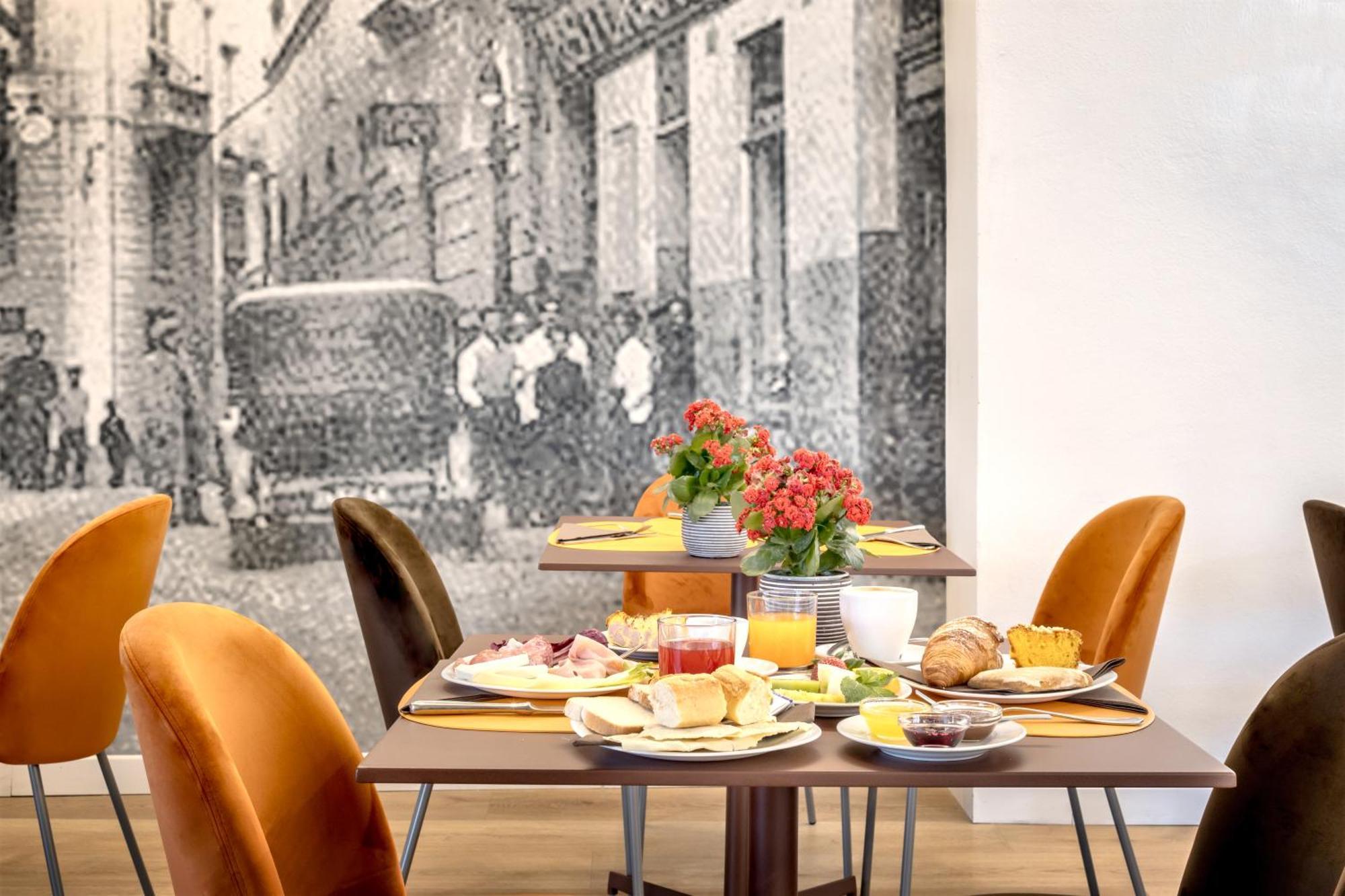 Italia Hotel 3*