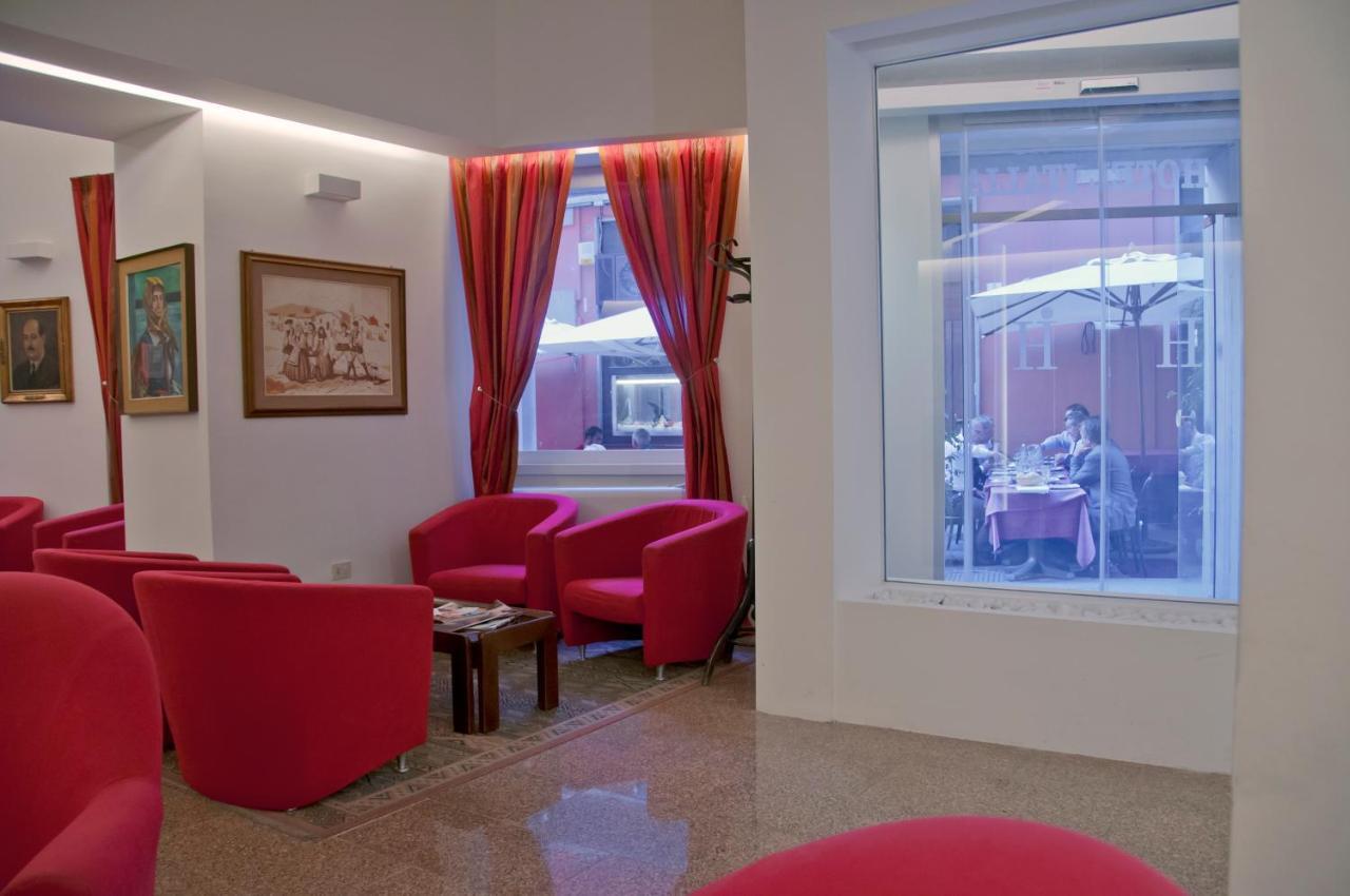 Hotel Italia 3*