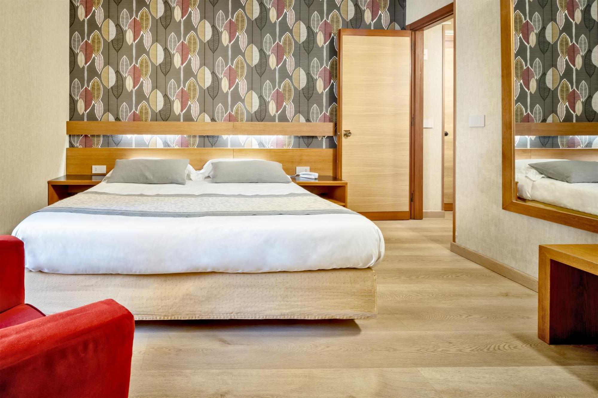 Hotel Italia 3*